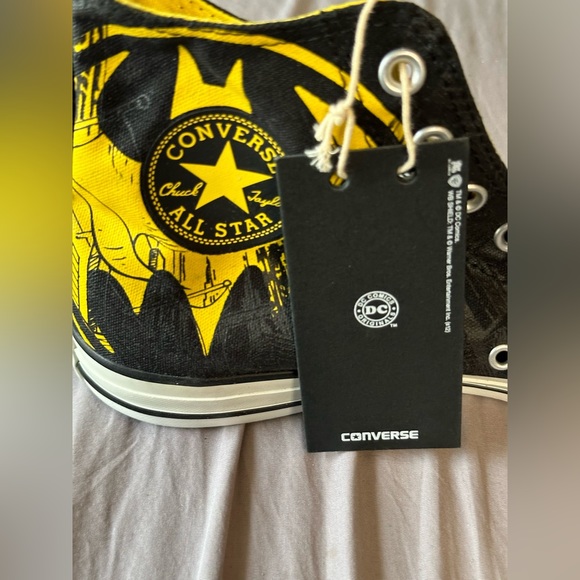 Converse x DC Batman High Tops NWT - Picture 6 of 8